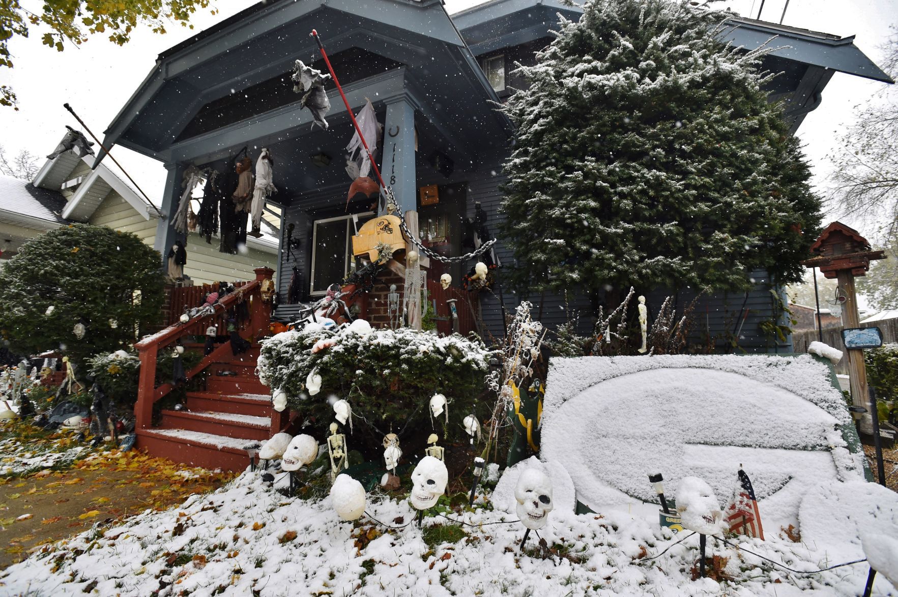 I'm dreaming of a white Halloween